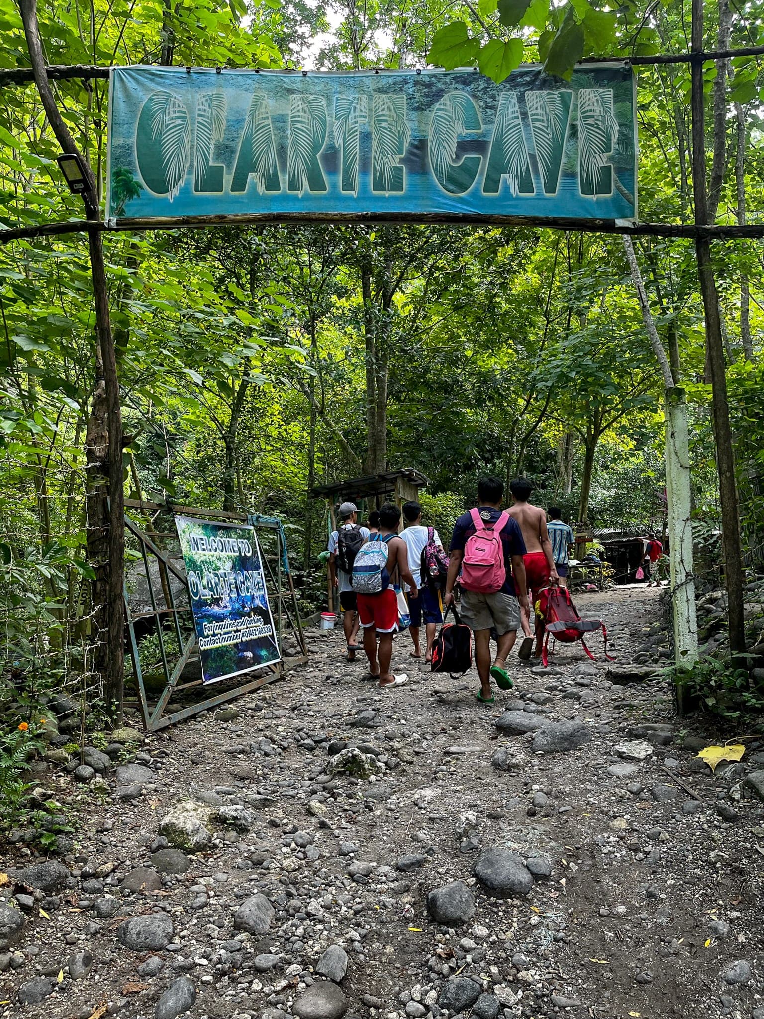 Image in gallery of images. Unable to set alt for galleries.